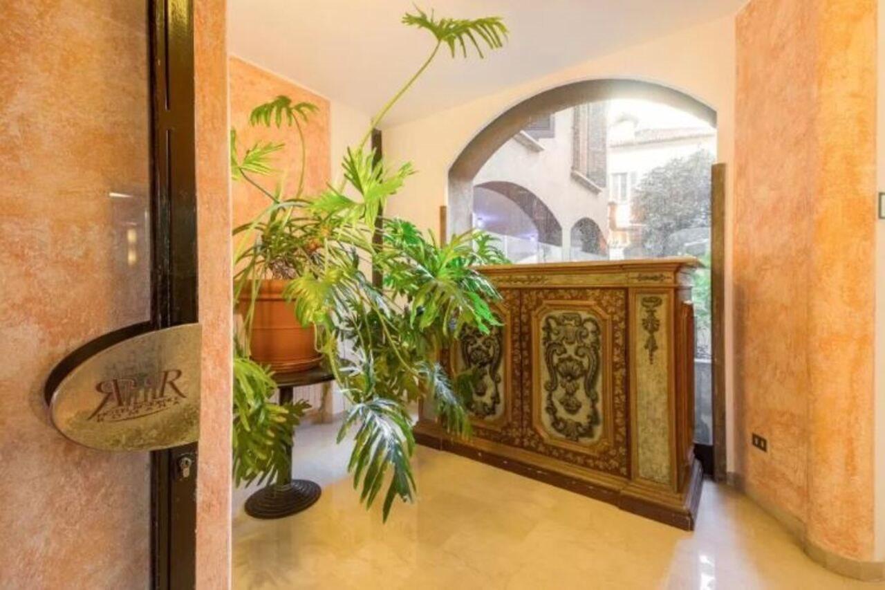 Romana Residencia Hotel