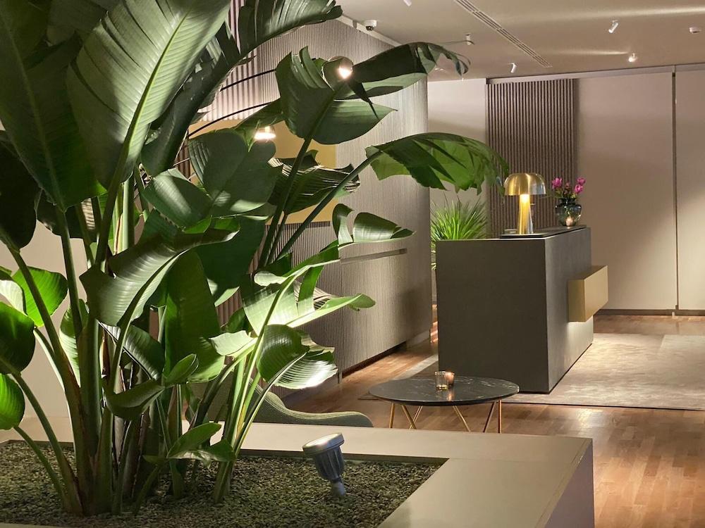 Hotel Romana Residencia 4*