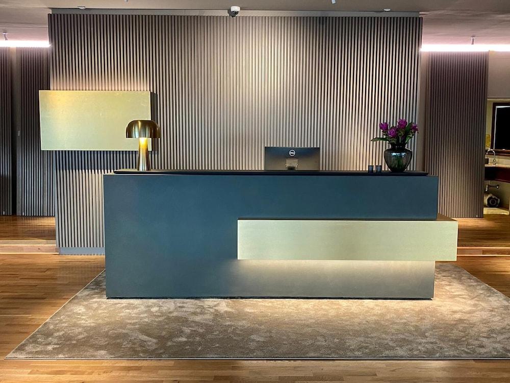Romana Residencia Hotel