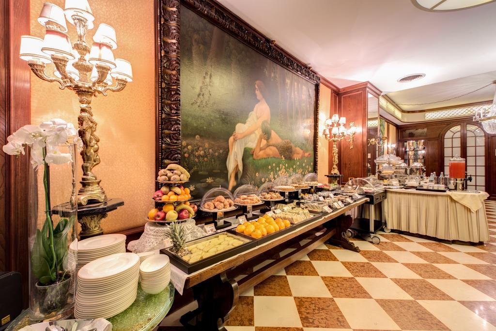 Hotel Romana Residencia