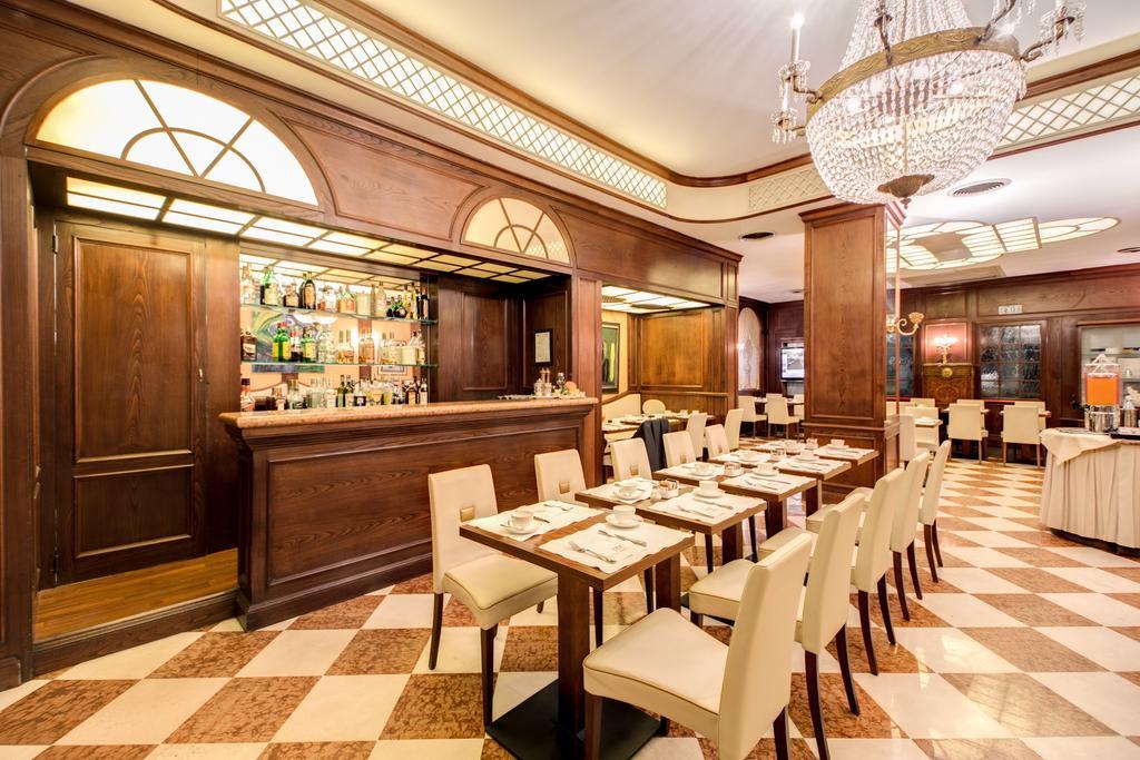Hotel Romana Residencia