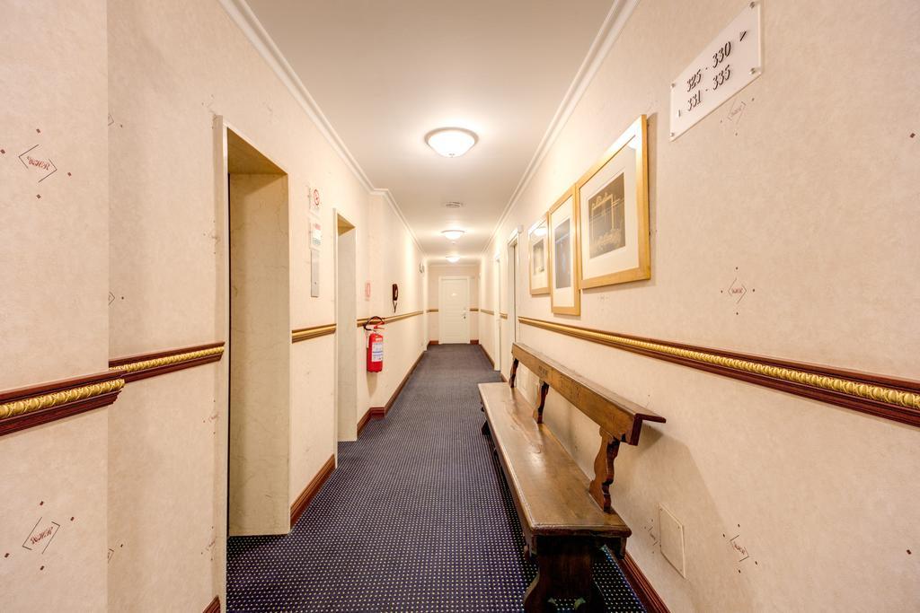 Romana Residencia 4*