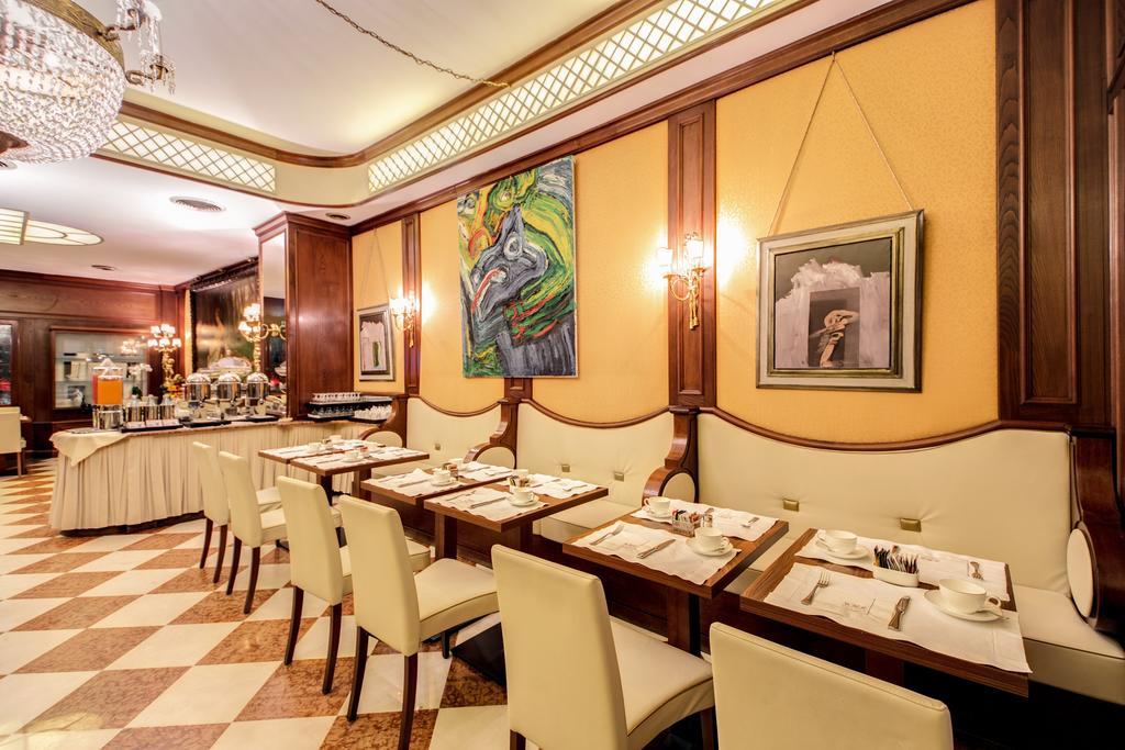 Hotel Romana Residencia